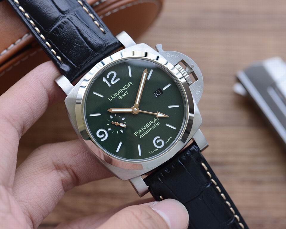 Panerai watch mb110604